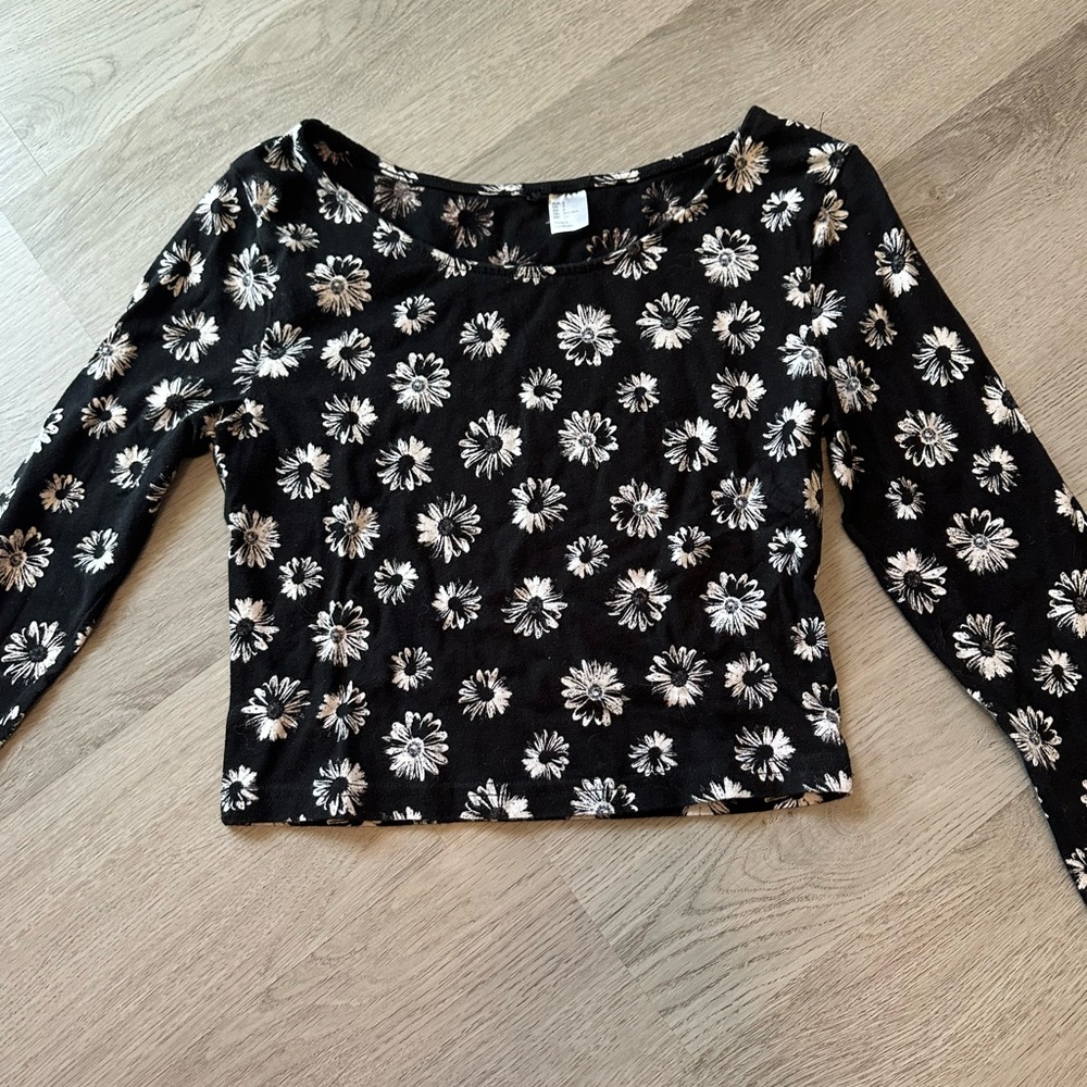 Forever 21 Black Floral Blouse